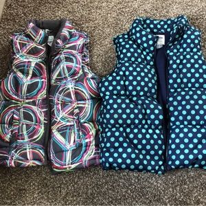 2 Old Navy Girls Vests